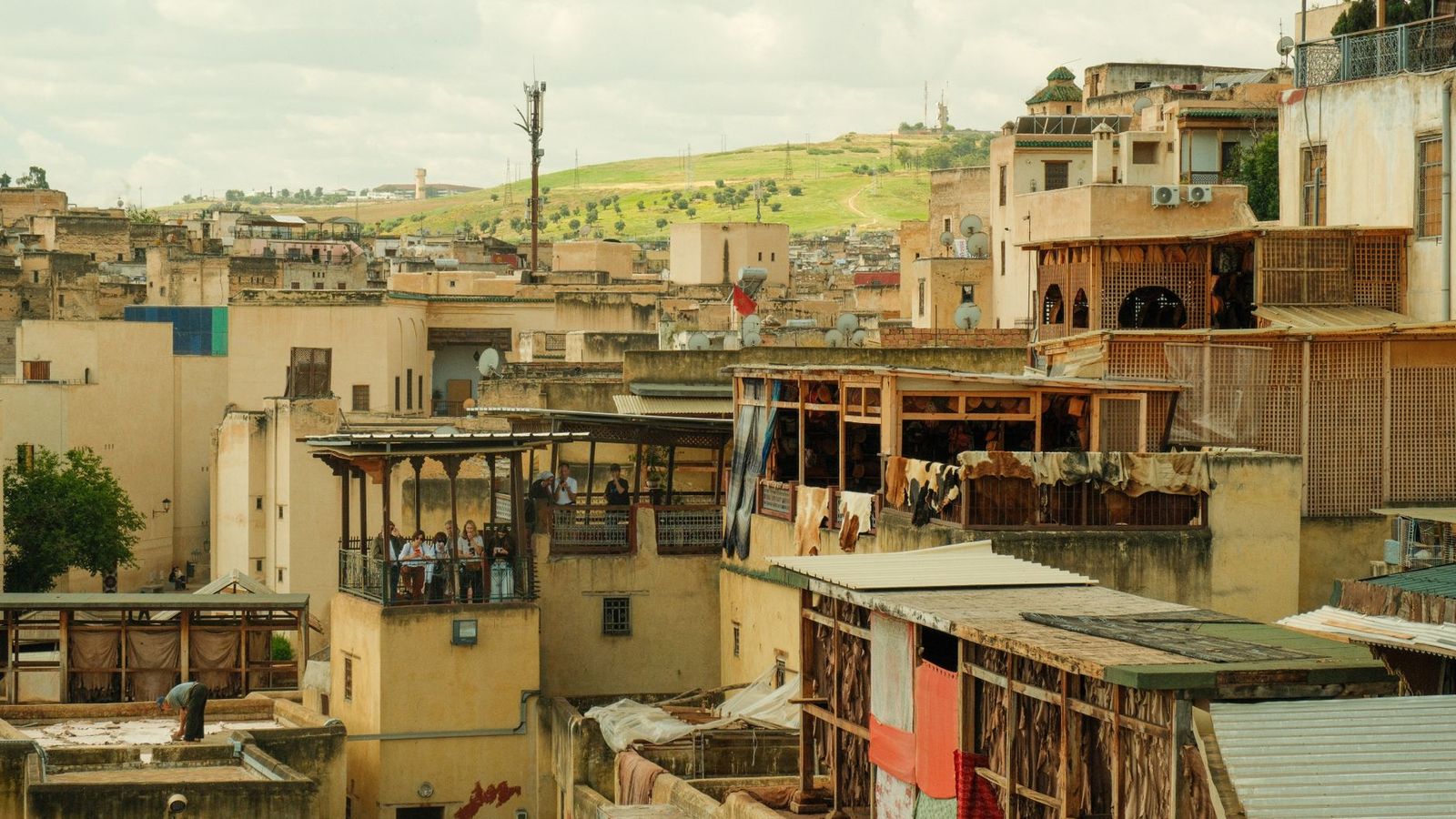 Une terrasse marocaine en fin de journée